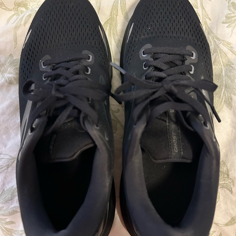 Brooks Ghost 15 Running Shoes